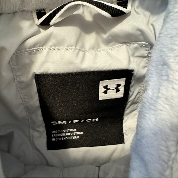 Under Armour Small Light Gray Down Puffer Jacket ~ Full Zipper Pockets Outdoor - Picture 6 of 8